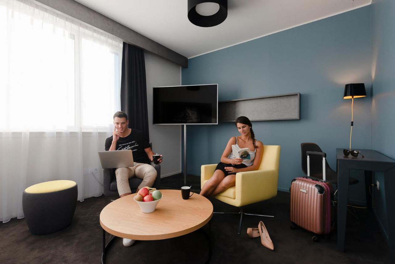 Najeti Hotel Lille Nord Bondues Exterior photo